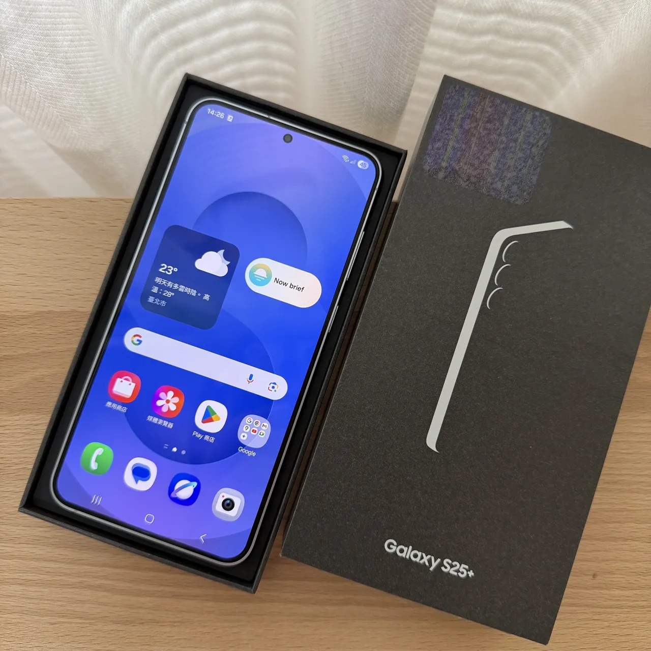 台中 三星 Samsung S25+ 12G 256G 6.7吋 冰藍色 外觀很新!功能正常!無維修!