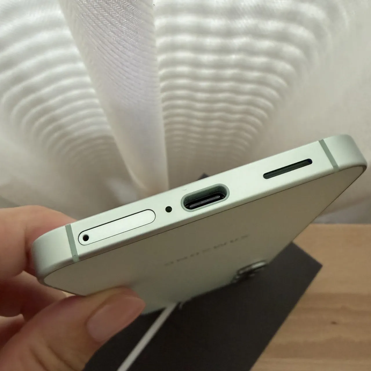 台中 Samsung S25 12G 256G 6.2吋 綠色 外觀漂亮!功能正常!