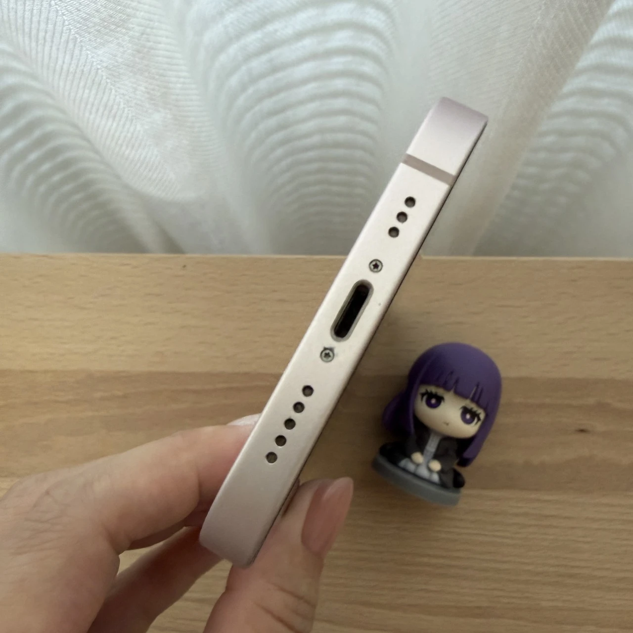 台中 Apple iPhone 13 256G 6.1吋 粉色 外觀有傷!功能正常!