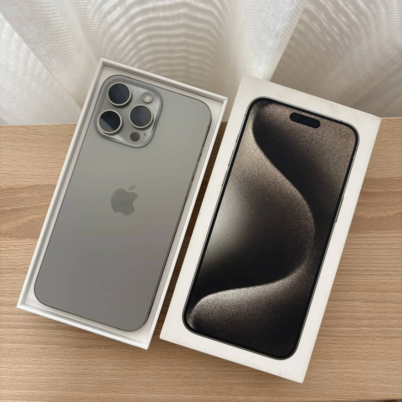 台中 Apple iPhone 15 Pro Max 256G 6.7吋 原色 台灣公司貨 無維修！