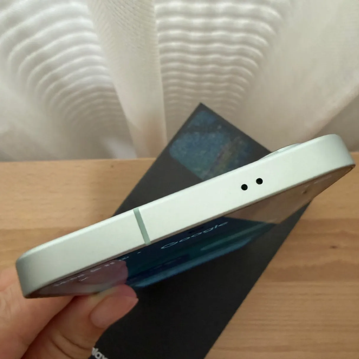 台中 Samsung S25 12G 256G 6.2吋 綠色 外觀漂亮!功能正常!