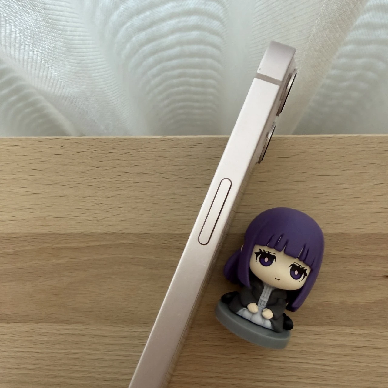 台中 Apple iPhone 13 256G 6.1吋 粉色 外觀有傷!功能正常!