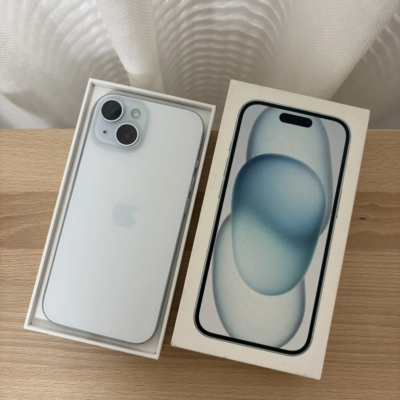 台中 Apple iPhone 15 128G 藍色 震動固障 其他正常