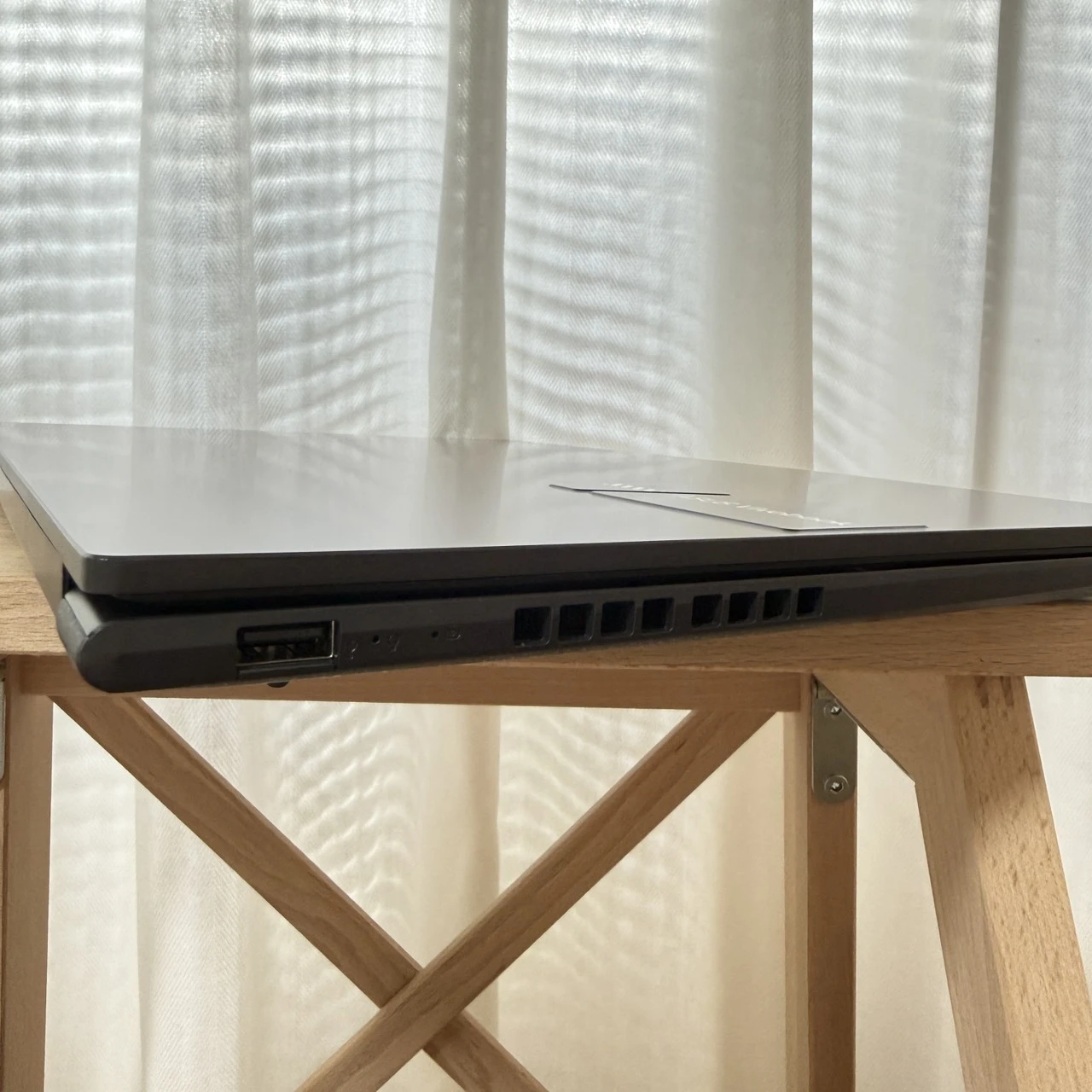 台中 保固2027/6 ASUS Vivobook 16吋 13代i5 文書筆電 (X1605VA) 台中可面交
