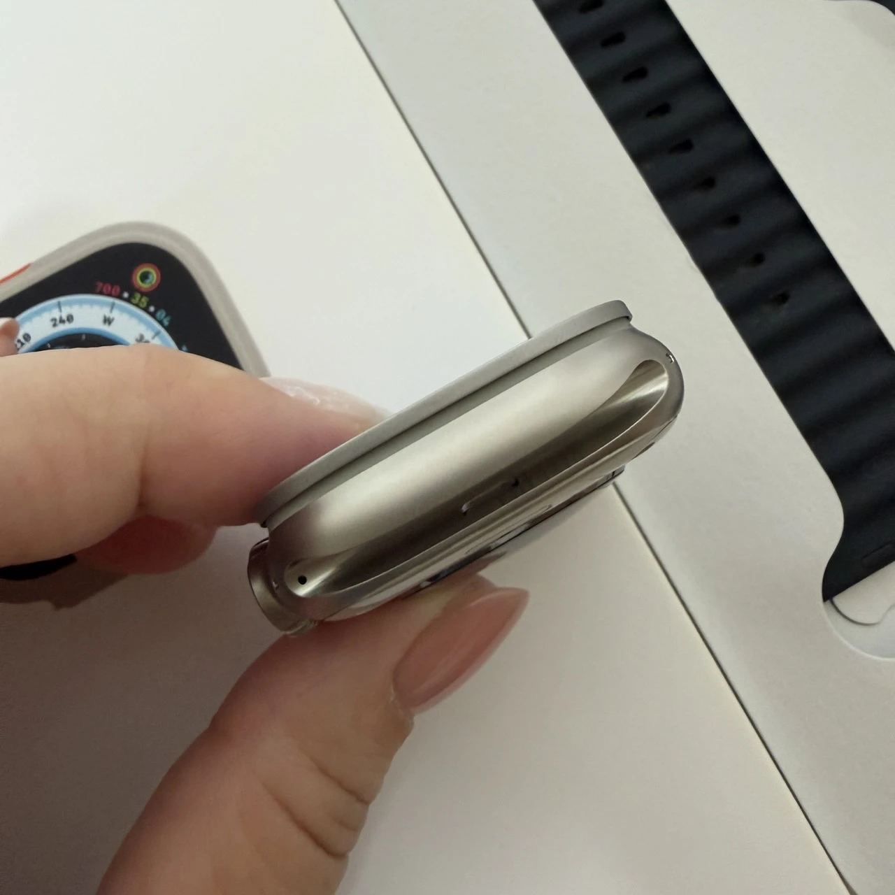 台中 Apple Watch Ultra 1代 49mm LTE A2684 鈦金屬錶殼 海洋風錶帶 電池100! 外觀很新!