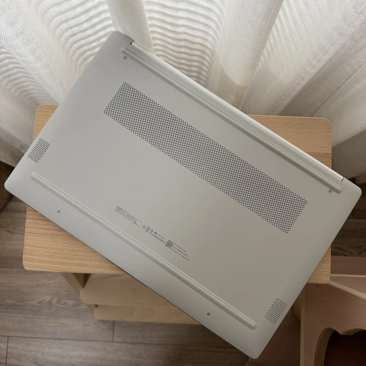 台中 保固2026/12 HP 15-fd0155TU |13代 i5-1335U |16GB |512GB SSD | 銀色 文書型筆電 少用!外觀漂亮!