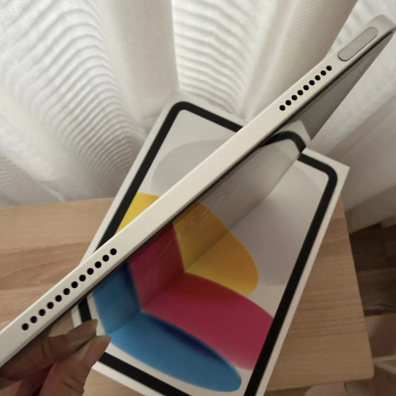 台中 Apple iPad 10 wifi 64g ipad10 10.9吋 星光色 台灣公司貨 電池100!