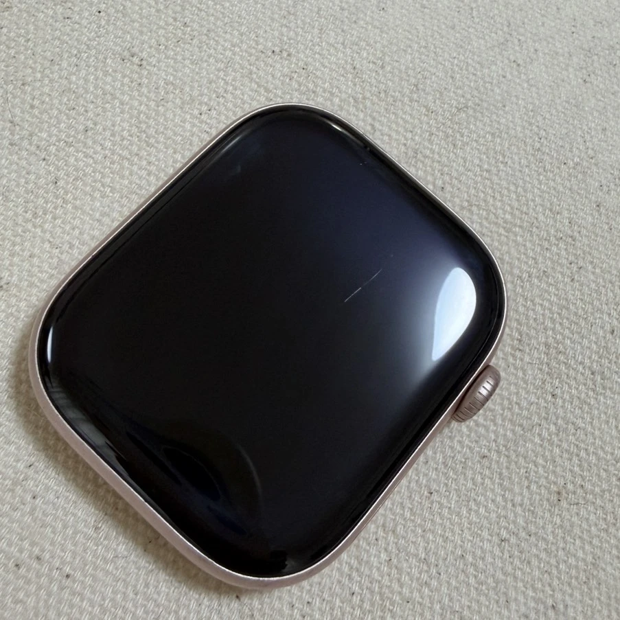台中 保固2026/12 Apple Watch 11 46mm GPS S11 鋁金屬 金色 全新M/L運動錶帶