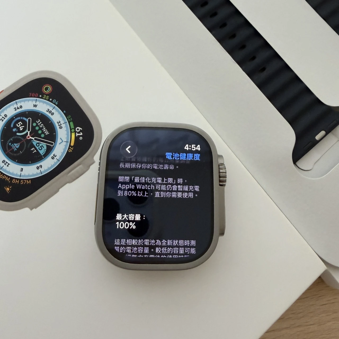 台中 Apple Watch Ultra 1代 49mm LTE A2684 鈦金屬錶殼 海洋風錶帶 電池100! 外觀很新!