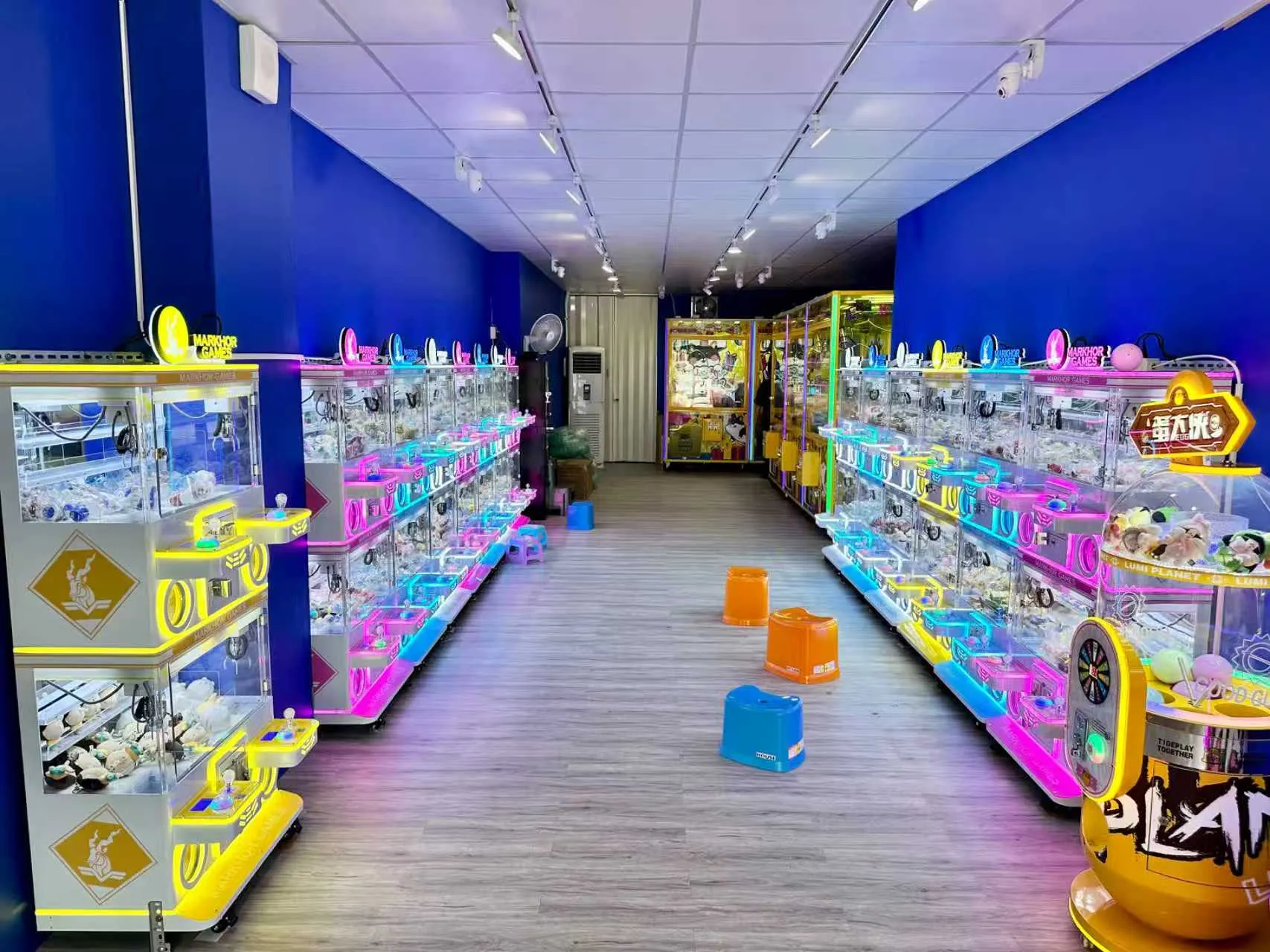 角山羊迷你娃娃機 - Mini claw machine