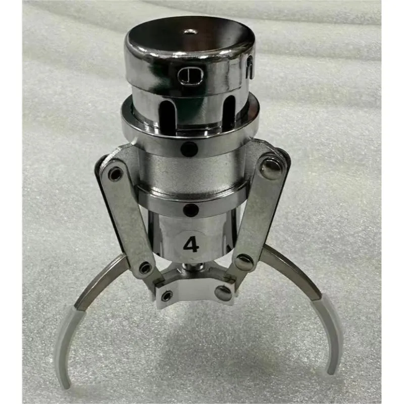 D4爪