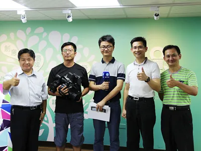 紙雕藝術家杜清祥老師接受電視媒體專訪