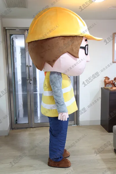 高雄市勞工局 小勞男孩