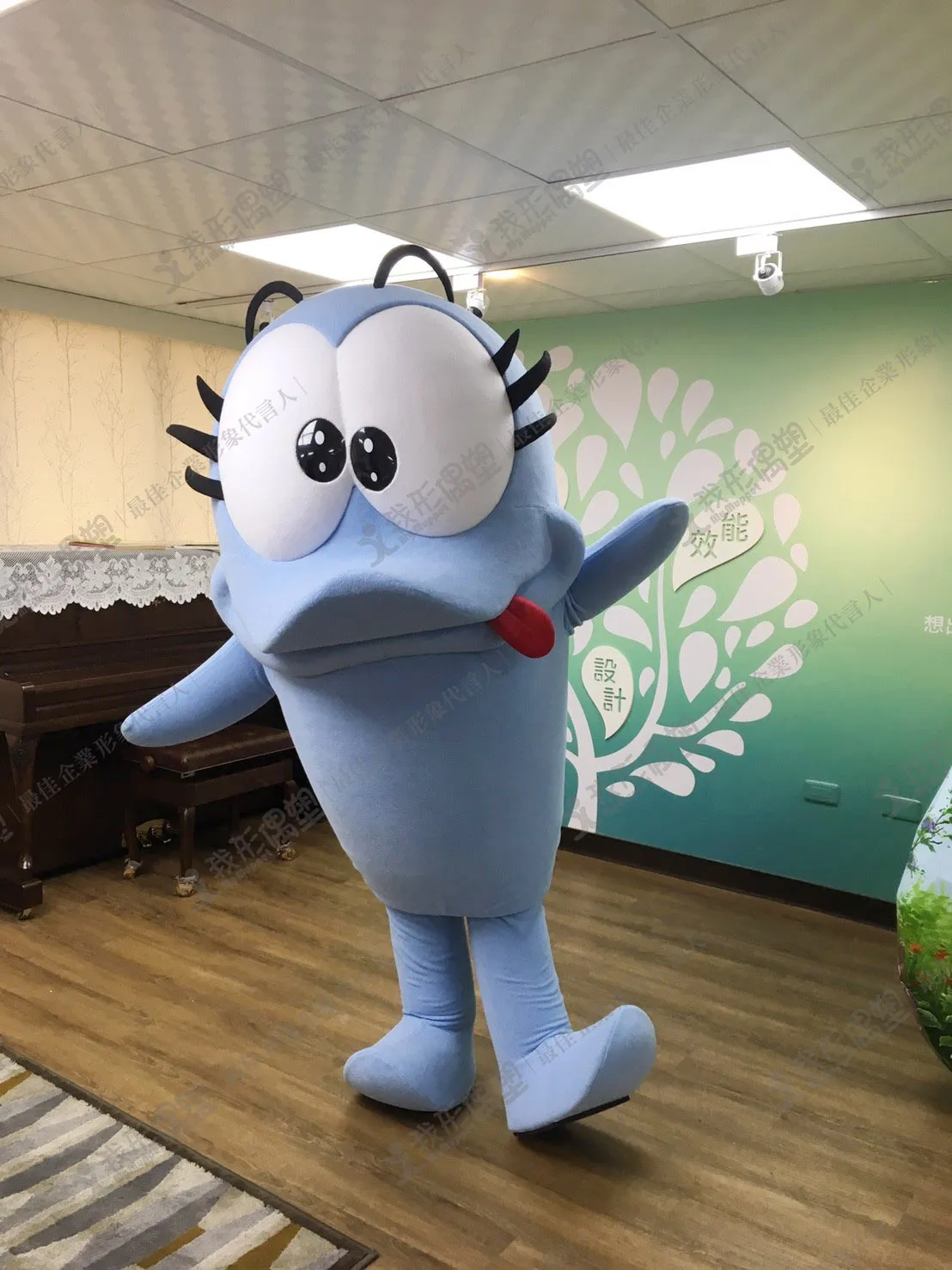 漫畫家蕭言中--小海豚Ree(屏東海生館吉祥物)