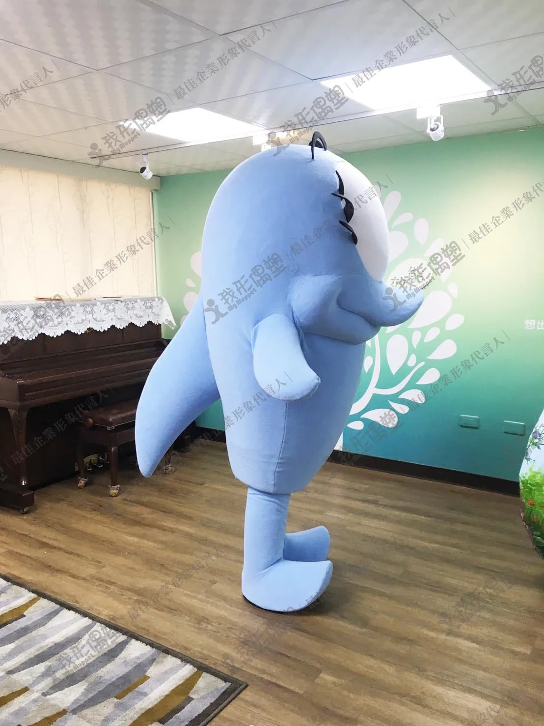 漫畫家蕭言中--小海豚Ree(屏東海生館吉祥物)