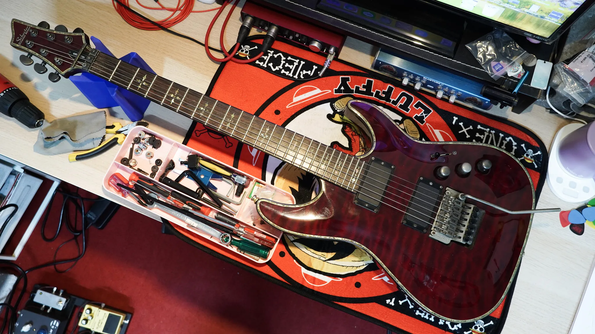 20210318_Schecter hellraiser c-1 fr 換弦＆保養｜台中樂器教學｜西屯樂器教學