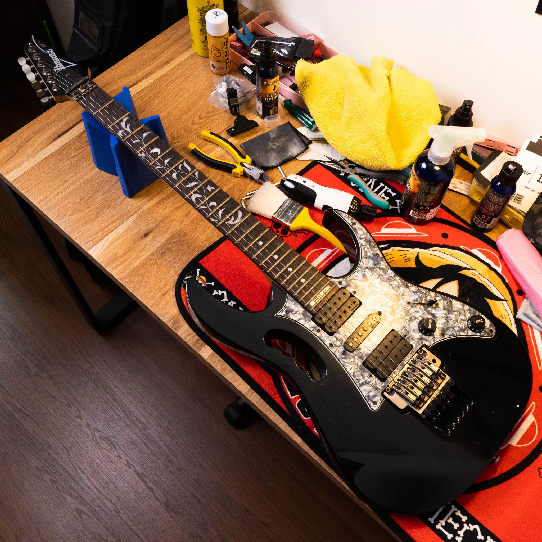 20221121_Ibanez JEM 555 BK 換弦&大整理｜音樂教學｜台中音樂教學