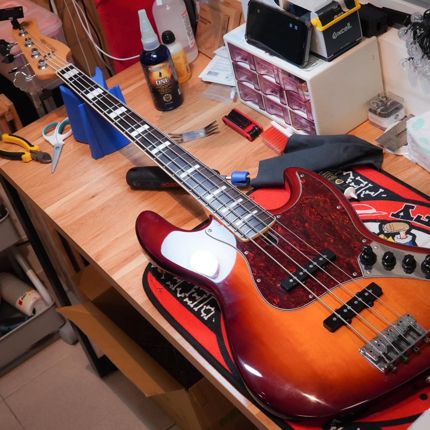 20230201_Sire V7 換弦&保養｜吉他教學｜台中吉他教學