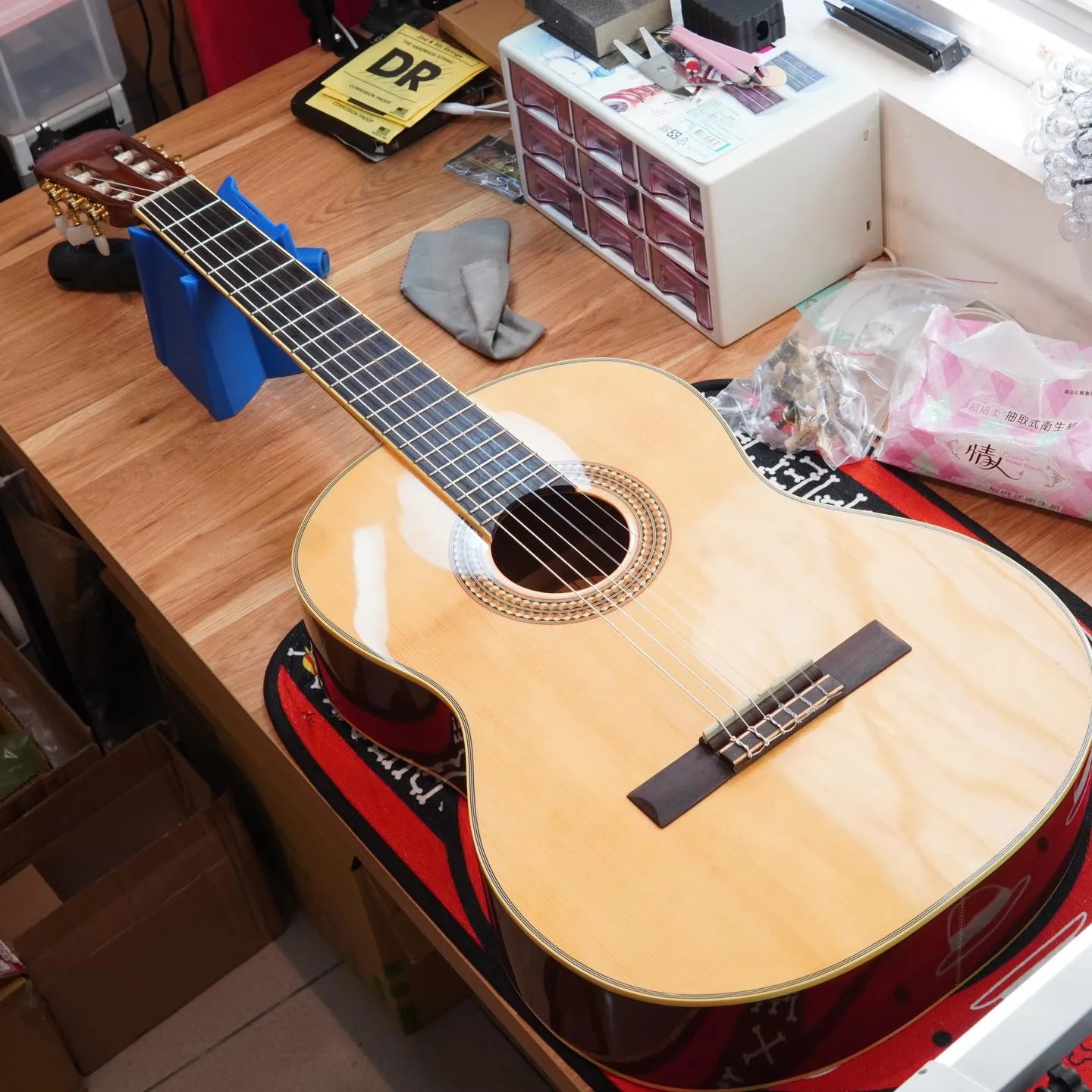 20240129_古典吉他換弦&弦鈕更換&保養｜音樂課程｜台中音樂課程