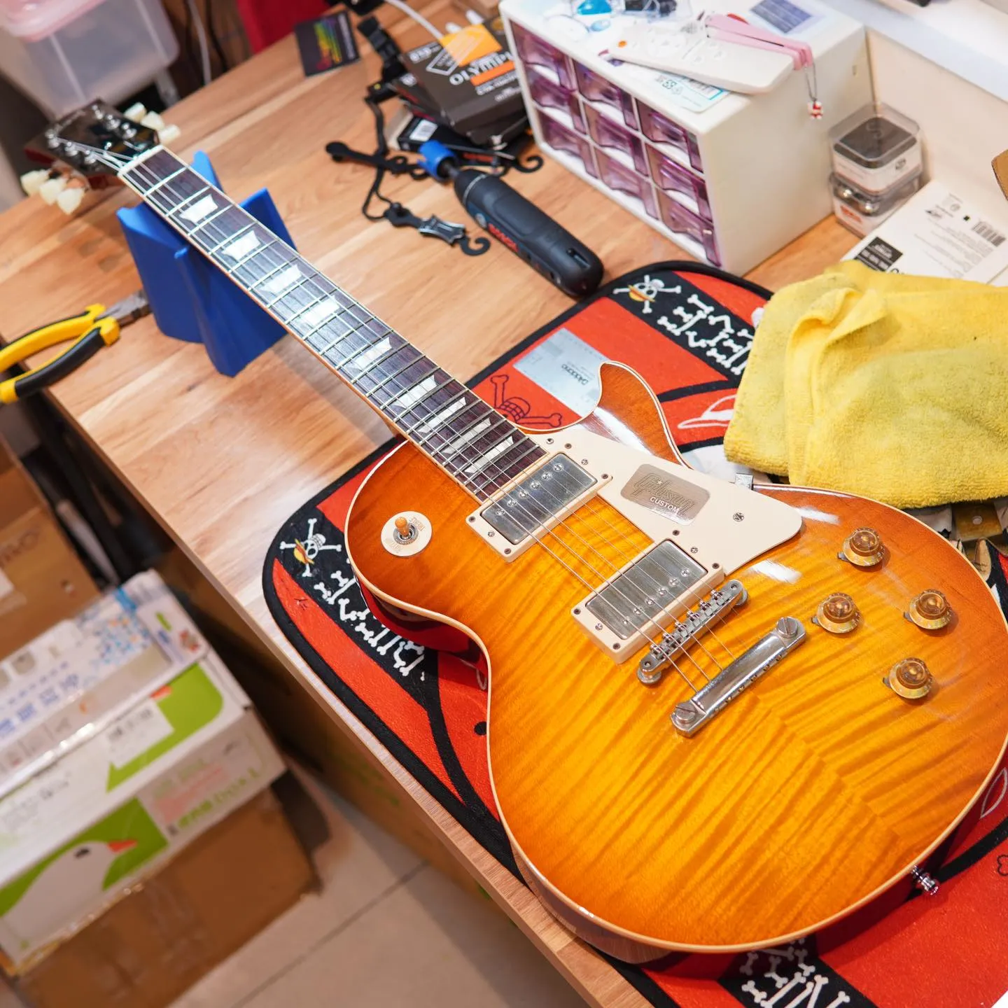 20240321_Gibson R9 換弦&保養｜吉他教學｜台中吉他教學