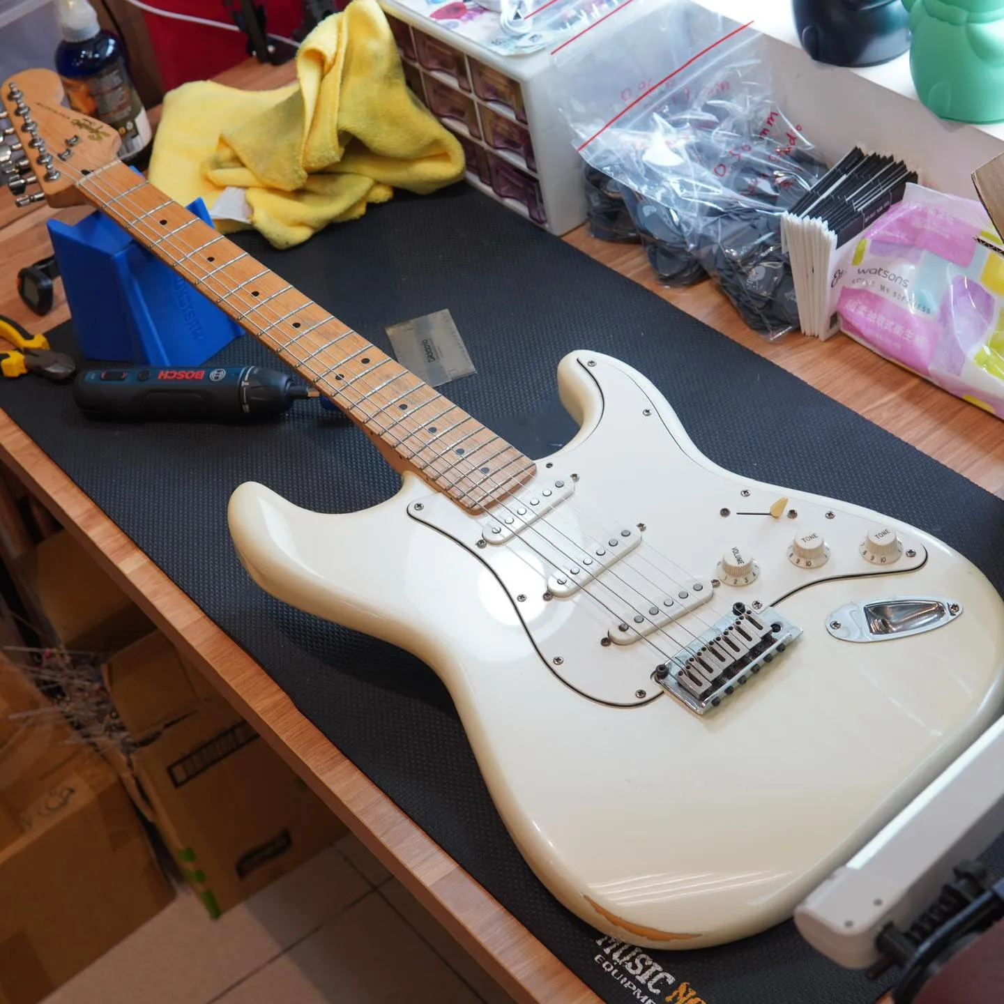 20240819_Squier Stratocaster 保養&換弦｜吉他教學｜台中吉他教學