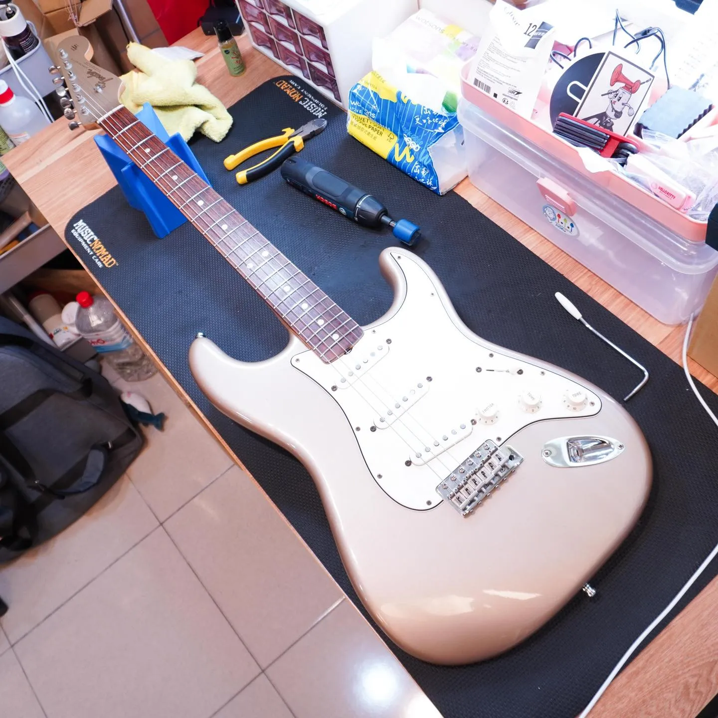 20250809_Fender stratocaster Vintage 換弦&保養｜樂器教學｜台中樂器教學
