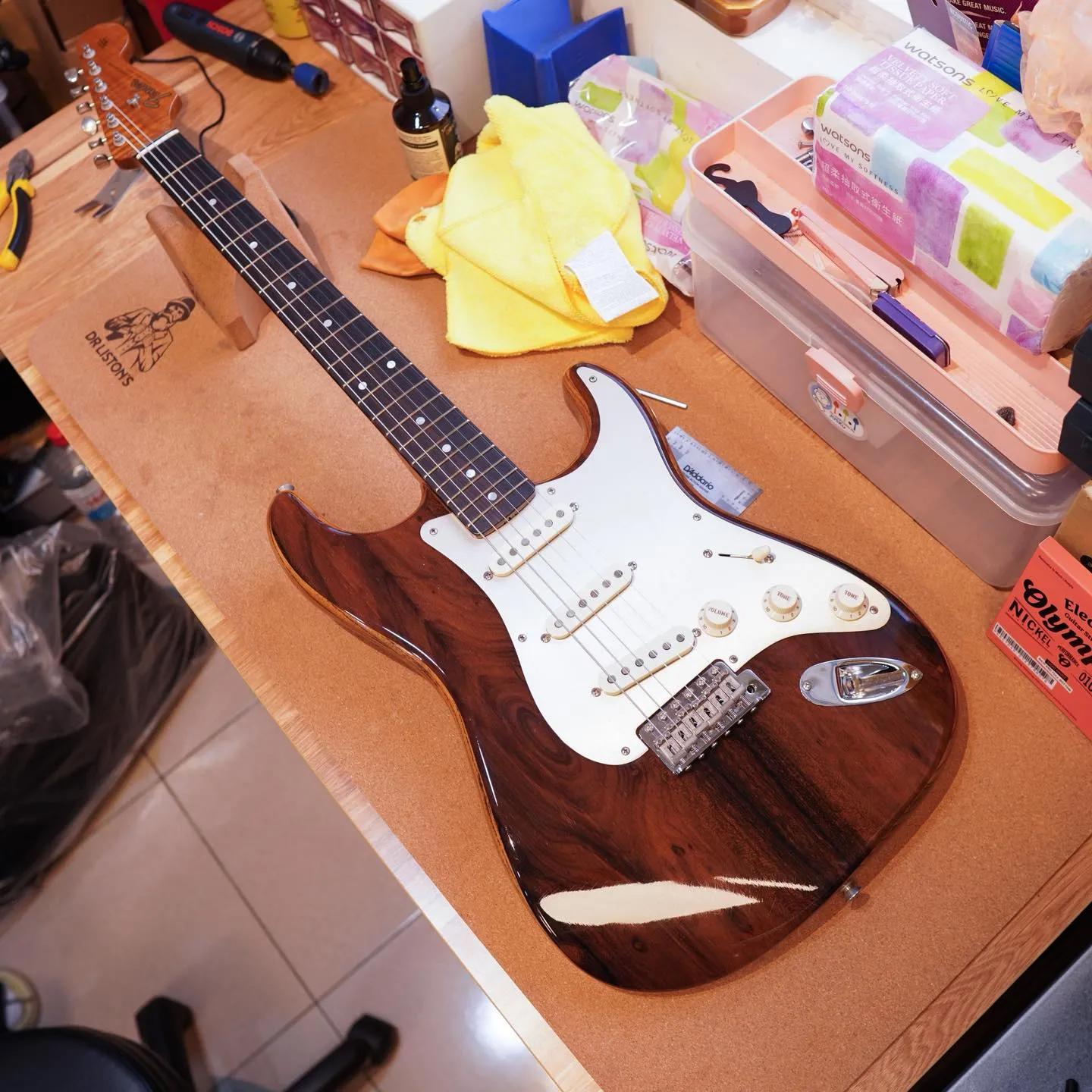 20260213_ Fender Custom Shop Artisan Ziricote Stratocaster 換弦&保養