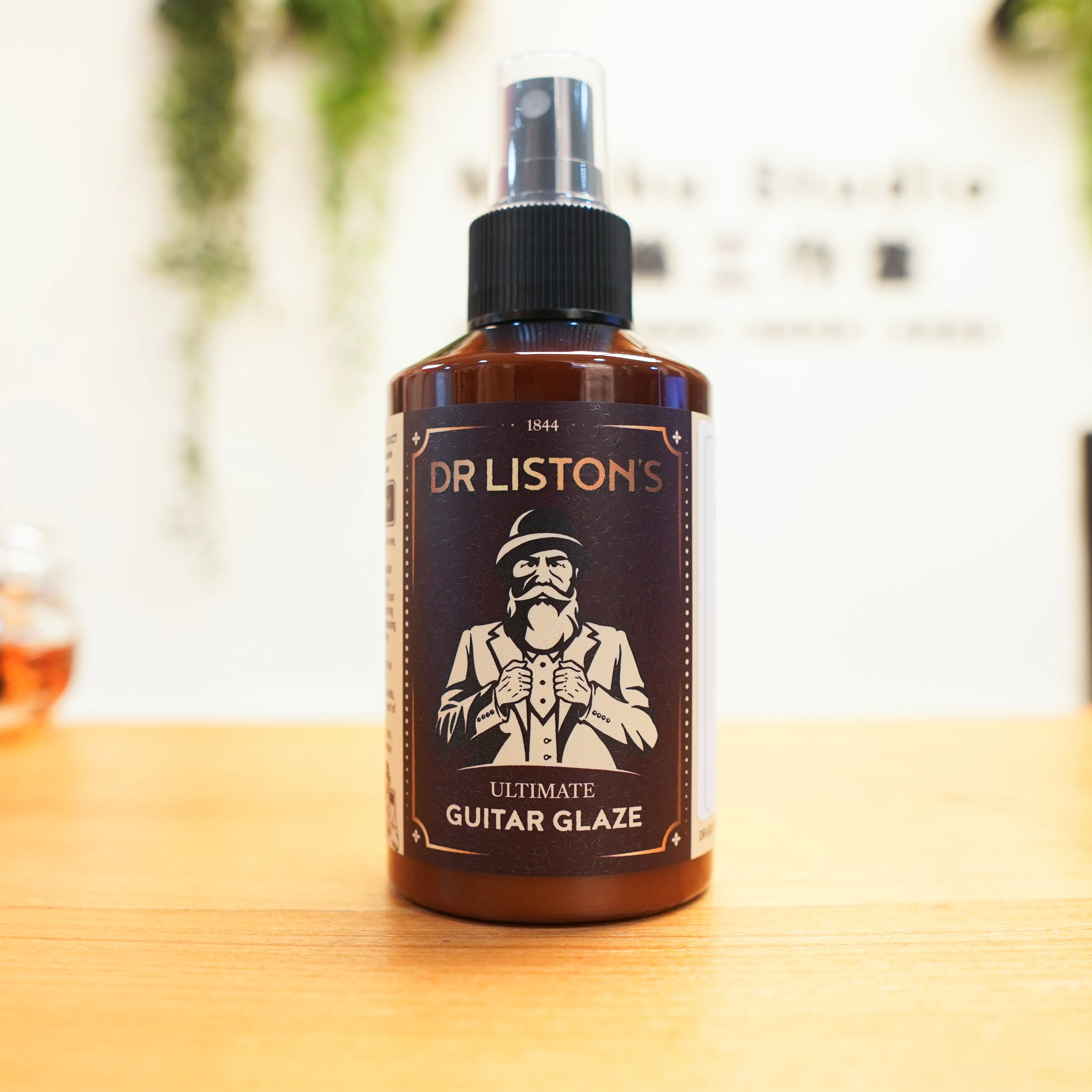 Dr.Liston’s 職人級樂器護理 吉他系列 吉他亮光釉150ML DR-UGG-150