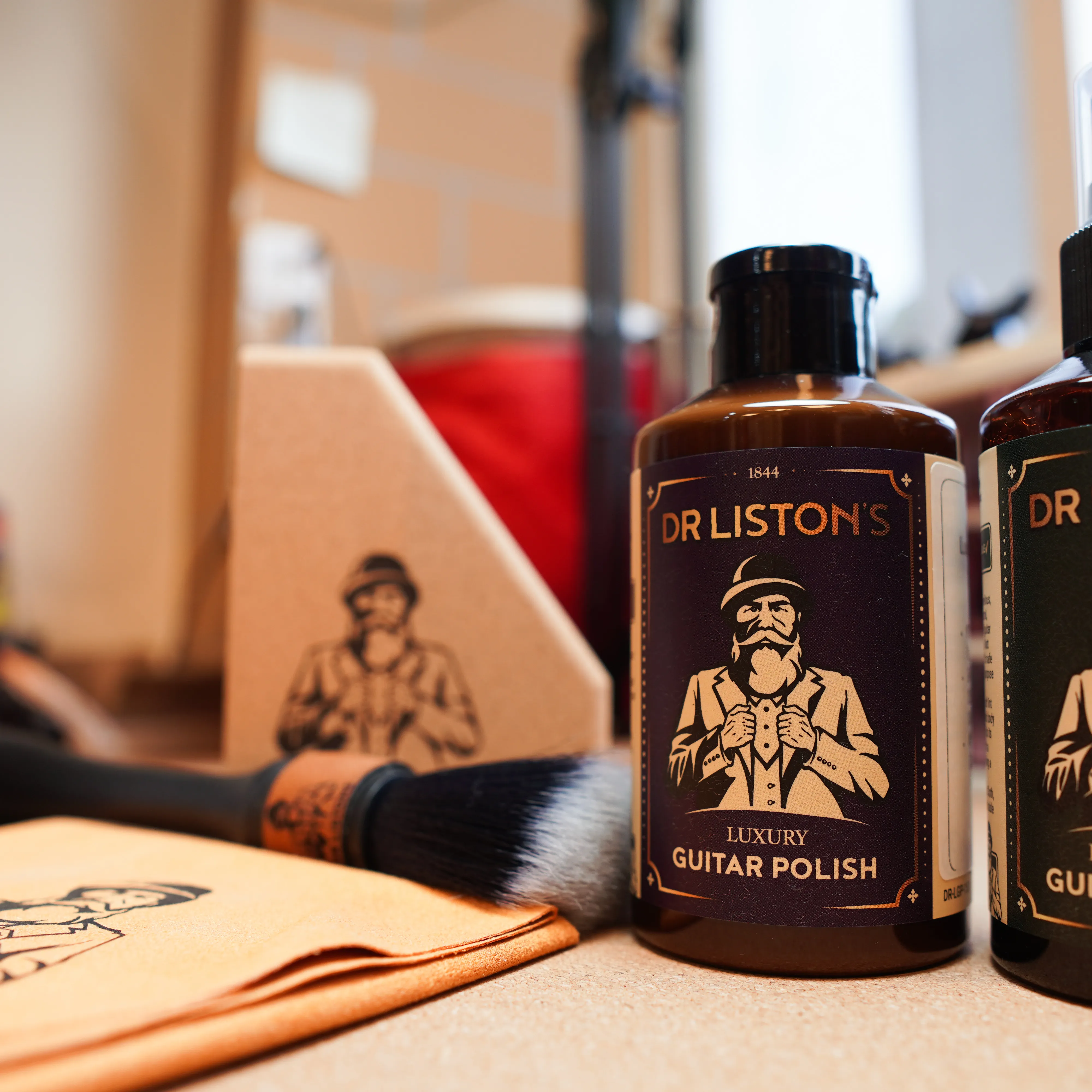 Dr.Liston’s 職人級樂器護理 配件系列 100%軟木吉他頸托DR-SNR-01