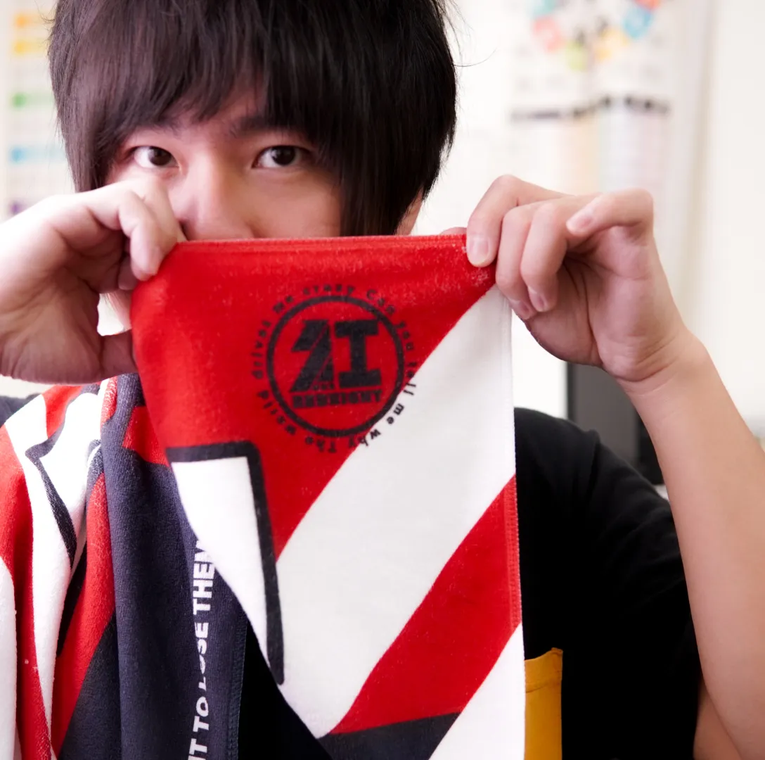 RED RIGHT 紅燈右轉 限量周邊毛巾  「I don't want to lose them again！」  AGAIN熱血追夢款