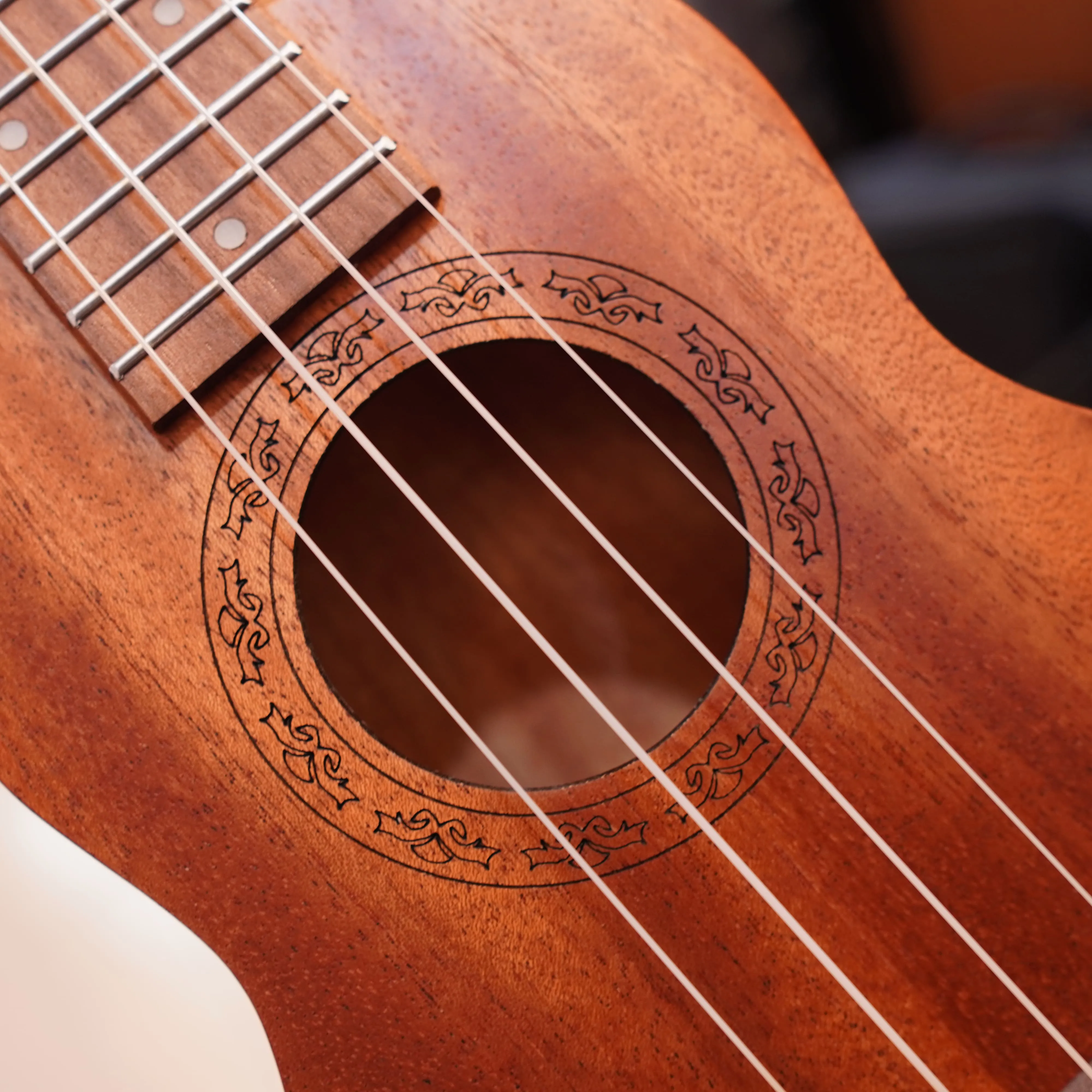 原木烏克麗麗 UKULEE