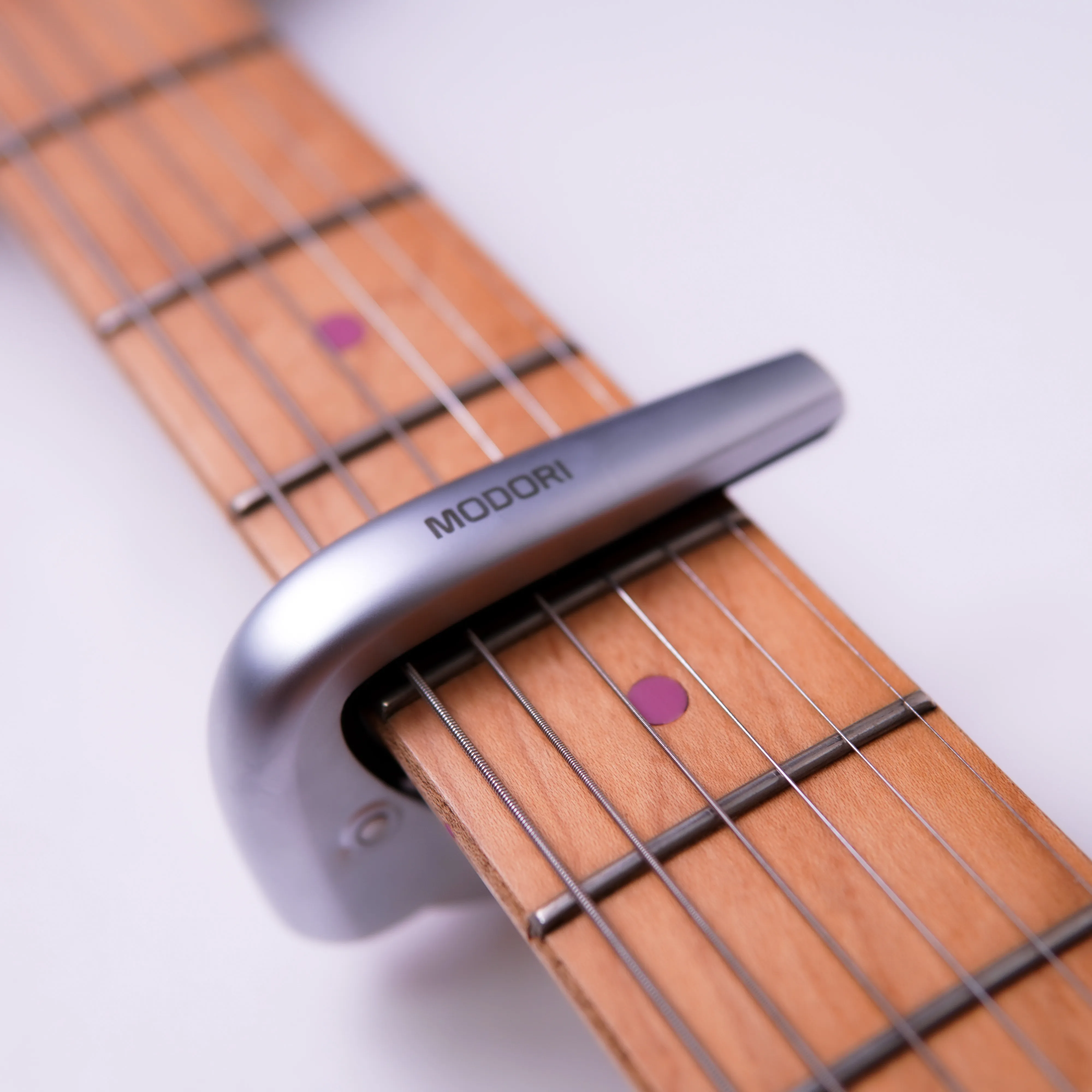 MODORI NHD-101/102 吉他移調夾 黑色/銀色 變調夾 CAPO 吉他配件