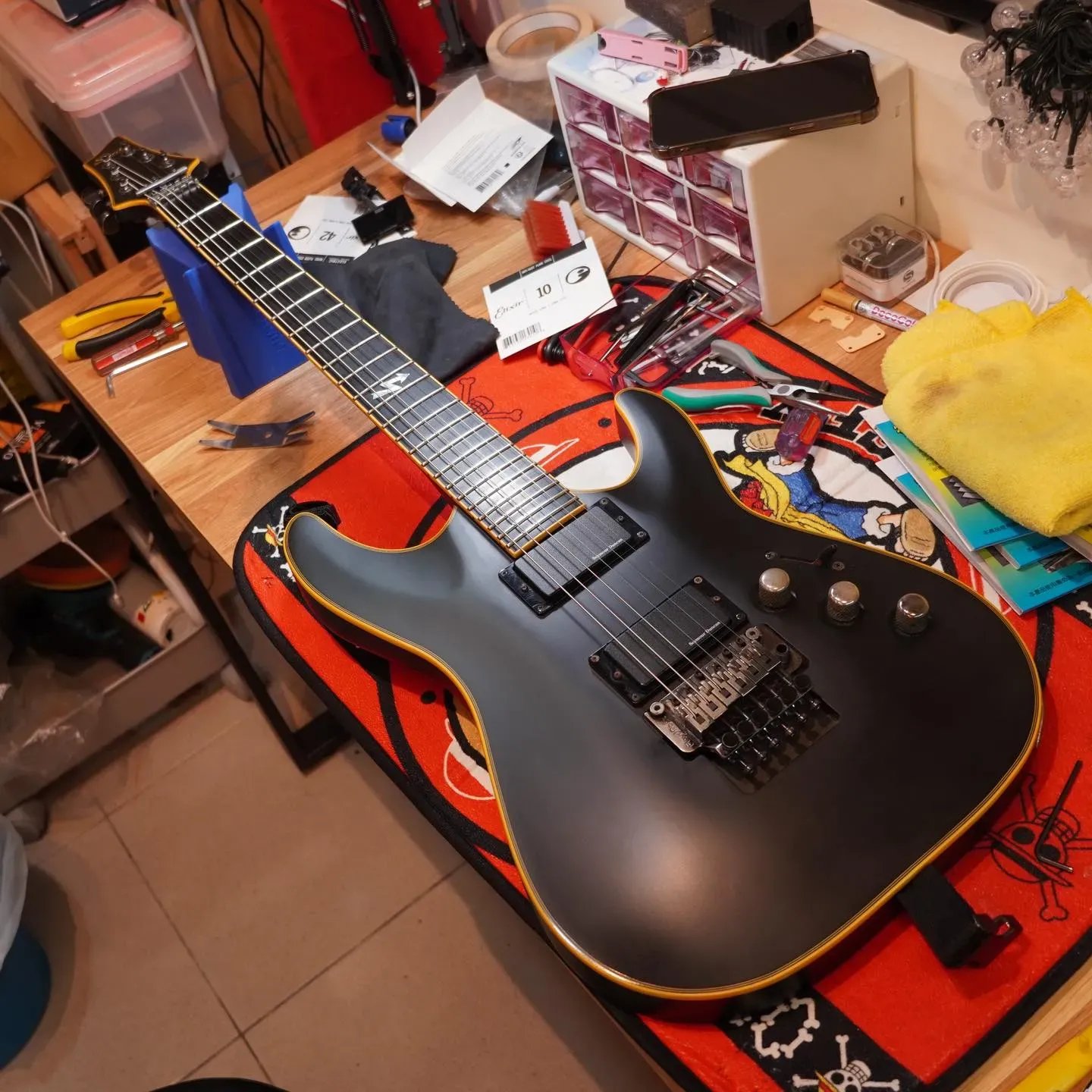 20231204_Schecter 電吉他保養&換弦｜電吉他換弦｜台中電吉他換弦