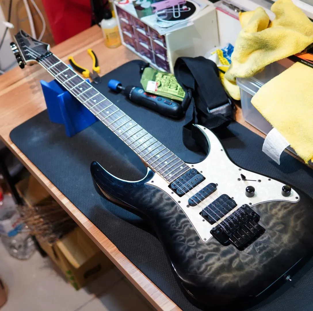 20250205_Ibanez RG350 換弦&保養｜電吉他教學｜台中電吉他教學