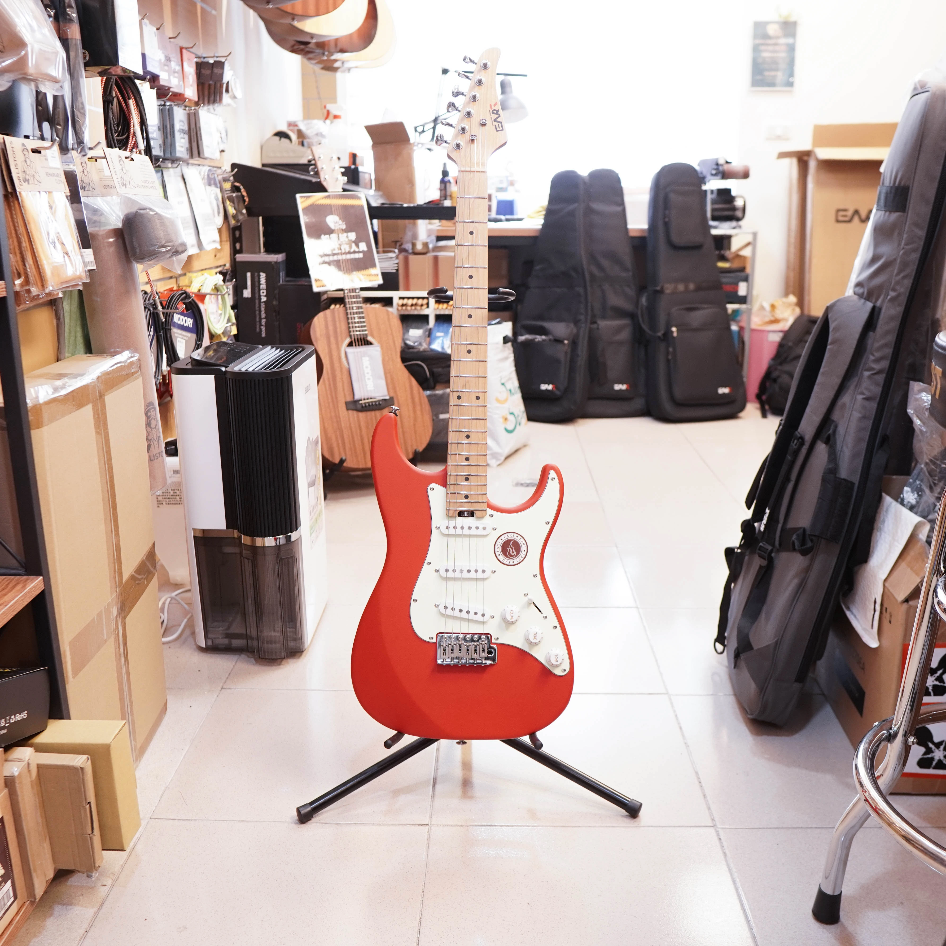 EART ST-1 電吉他 家駒紅