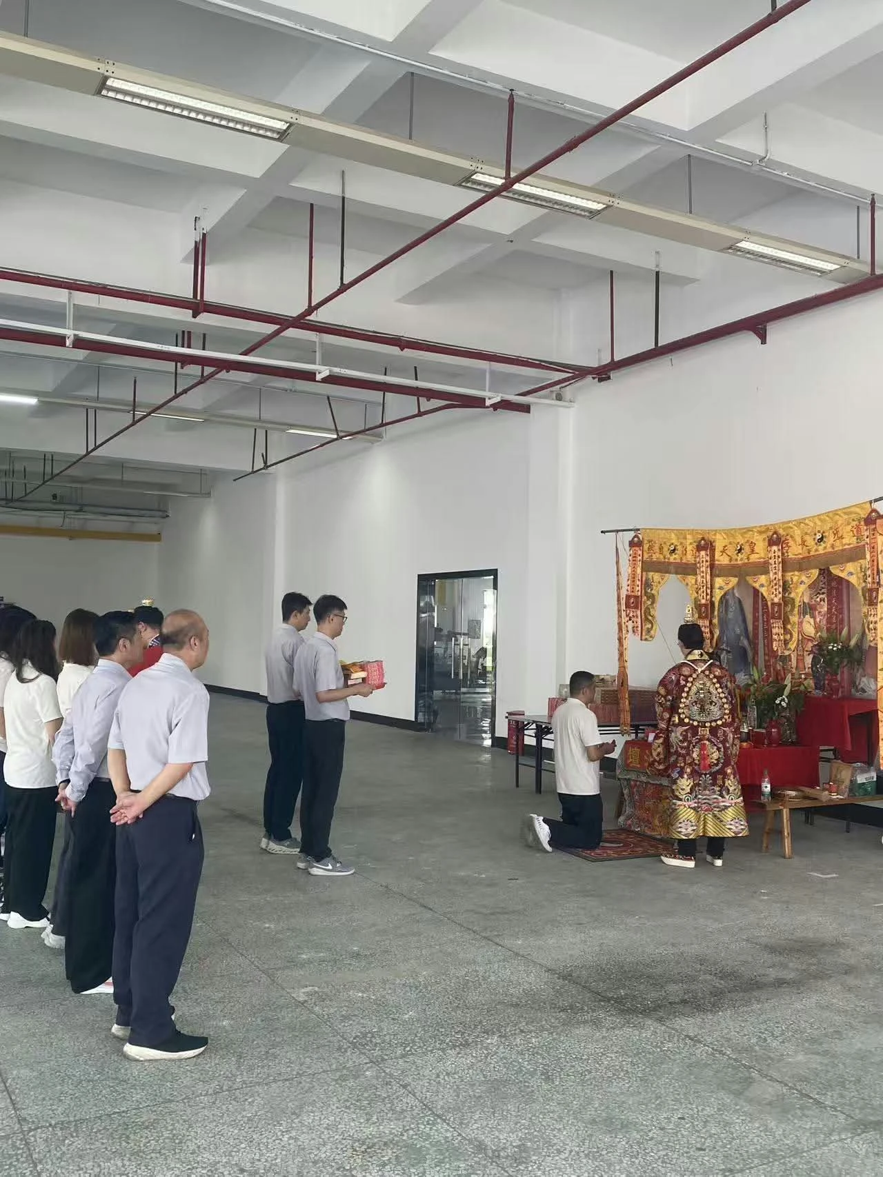 原台灣新公司成立協助開業 - 開業祈福｜財位安置