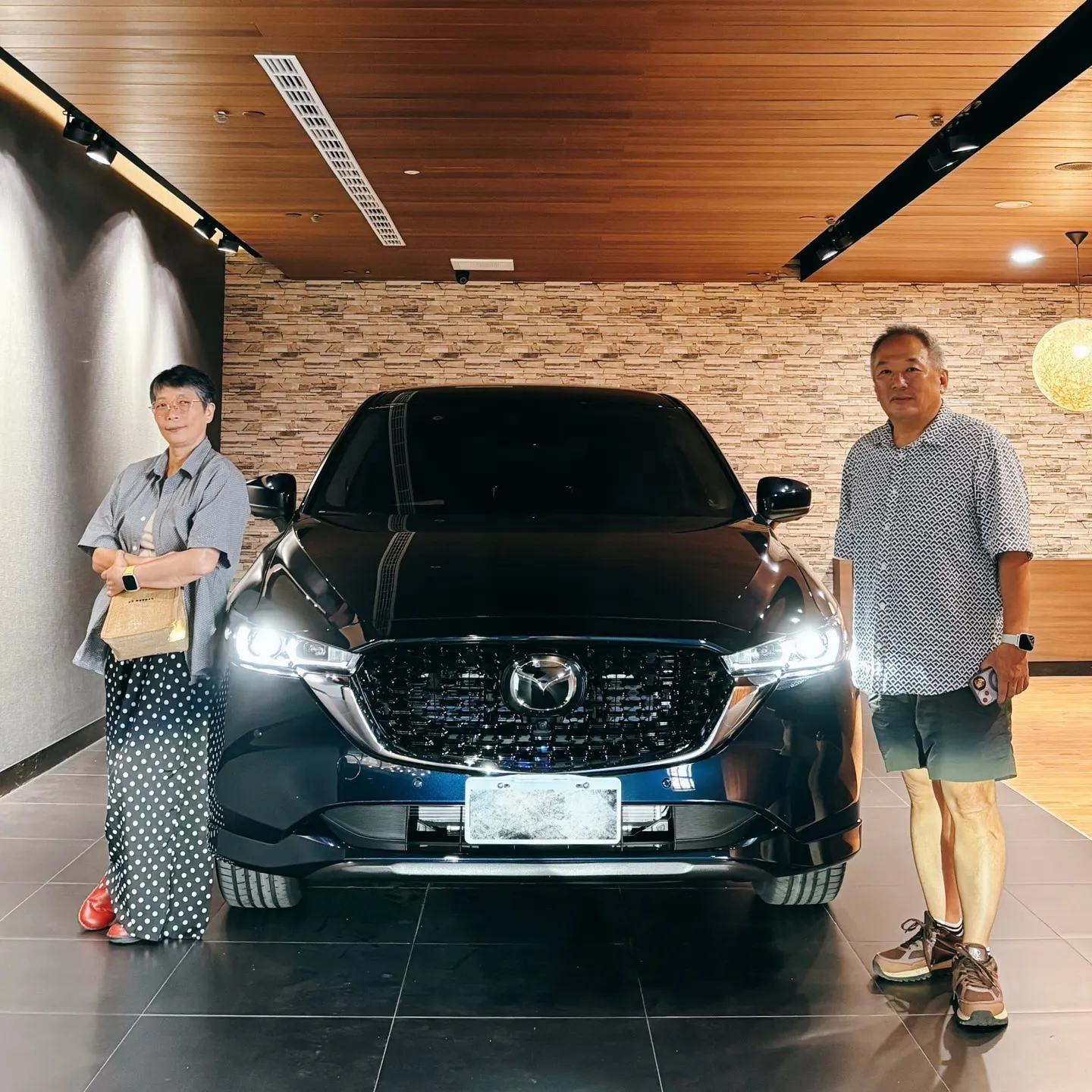 恭喜桃園車主入主 Mazda CX-5 Select Plus｜星燦藍