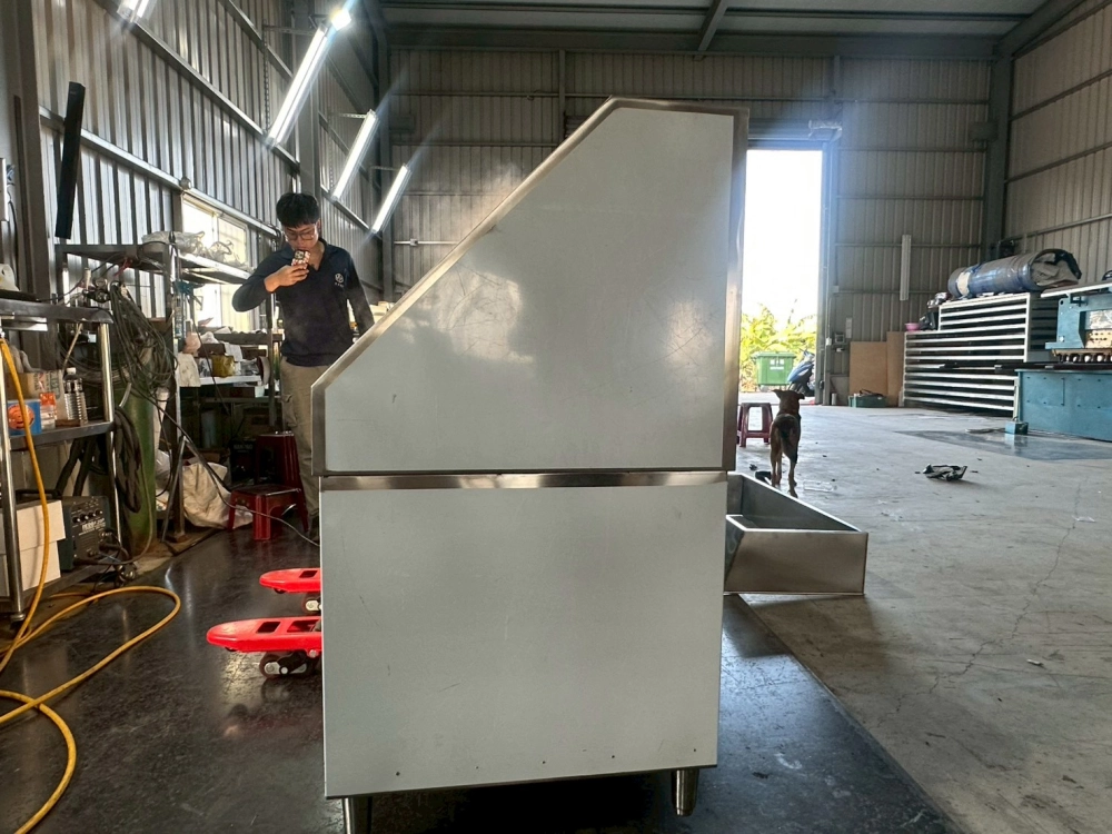 304不銹鋼水霧式冷藏開放展示櫃，工廠直營｜全台服務? 尺寸可客製