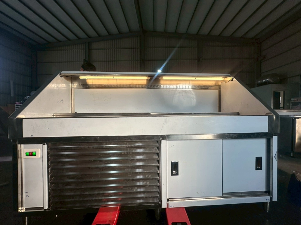 304不銹鋼水霧式冷藏開放展示櫃，工廠直營｜全台服務? 尺寸可客製