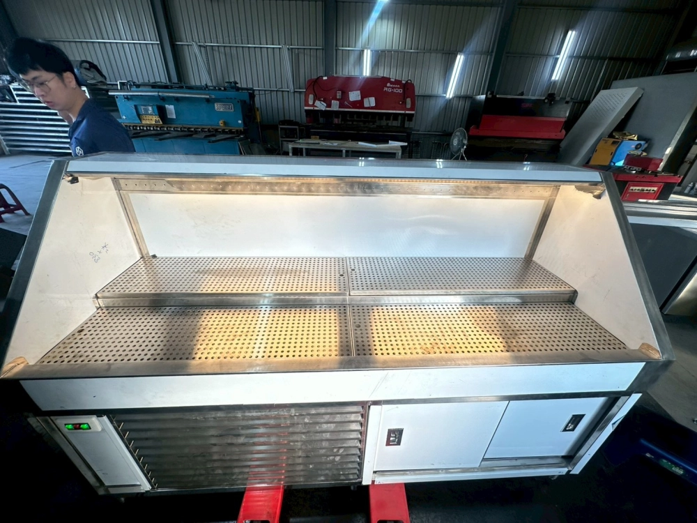 304不銹鋼水霧式冷藏開放展示櫃，工廠直營｜全台服務? 尺寸可客製