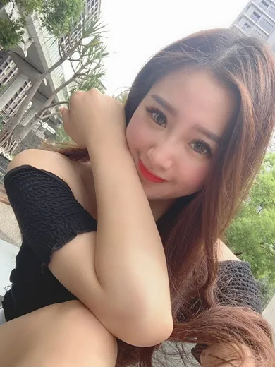 【台中除毛】永久雷射除毛還是屬台中的效果最好～用粉餅雷射機做完除毛，真的有細緻又白皙的感覺呢！