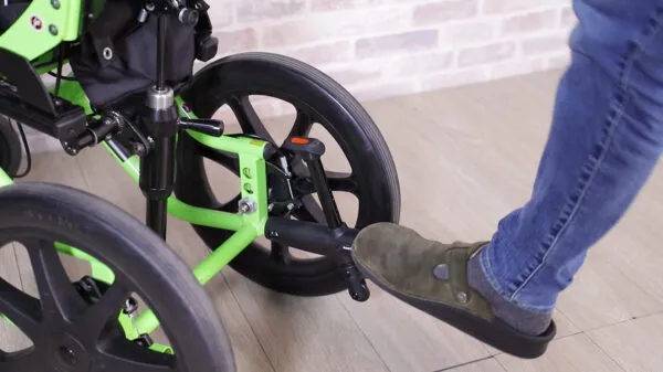 擺變袋鼠 Flexx Adapt