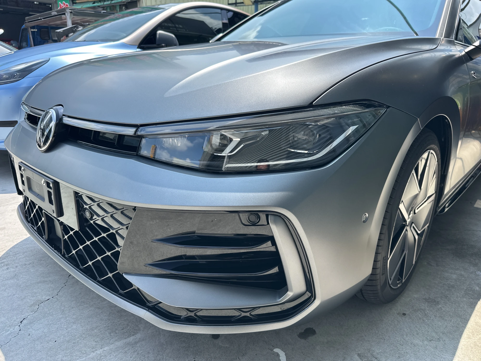 Volkswagen Passat 全車消光犀牛皮