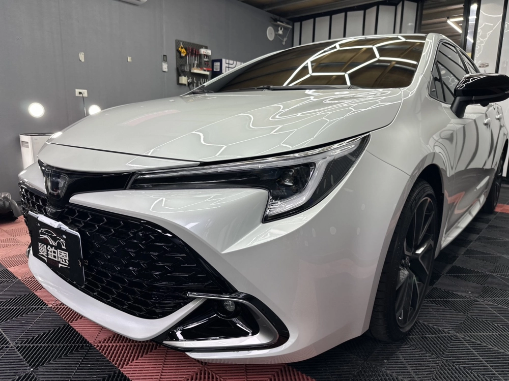 Toyota Auris - 透明犀牛皮｜台南透明犀牛皮保護膜｜仁德區透明犀牛皮保護膜