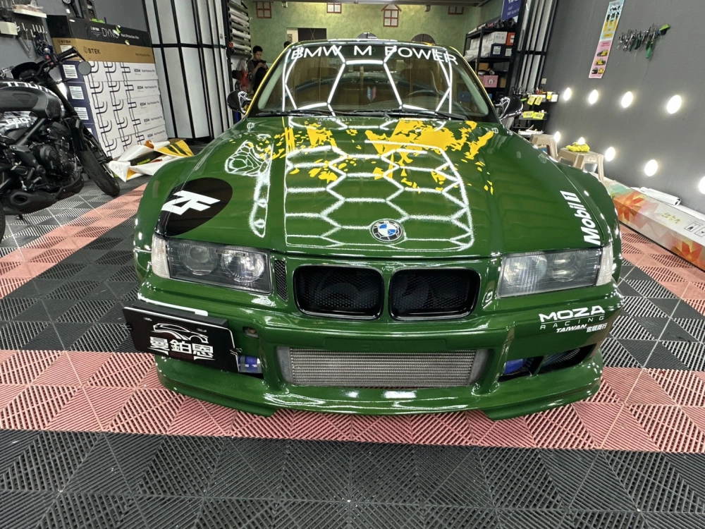 BMW E36 - 全車彩繪