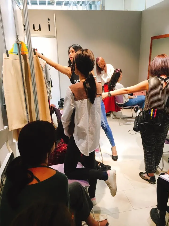 日曜天地聯合品牌走秀