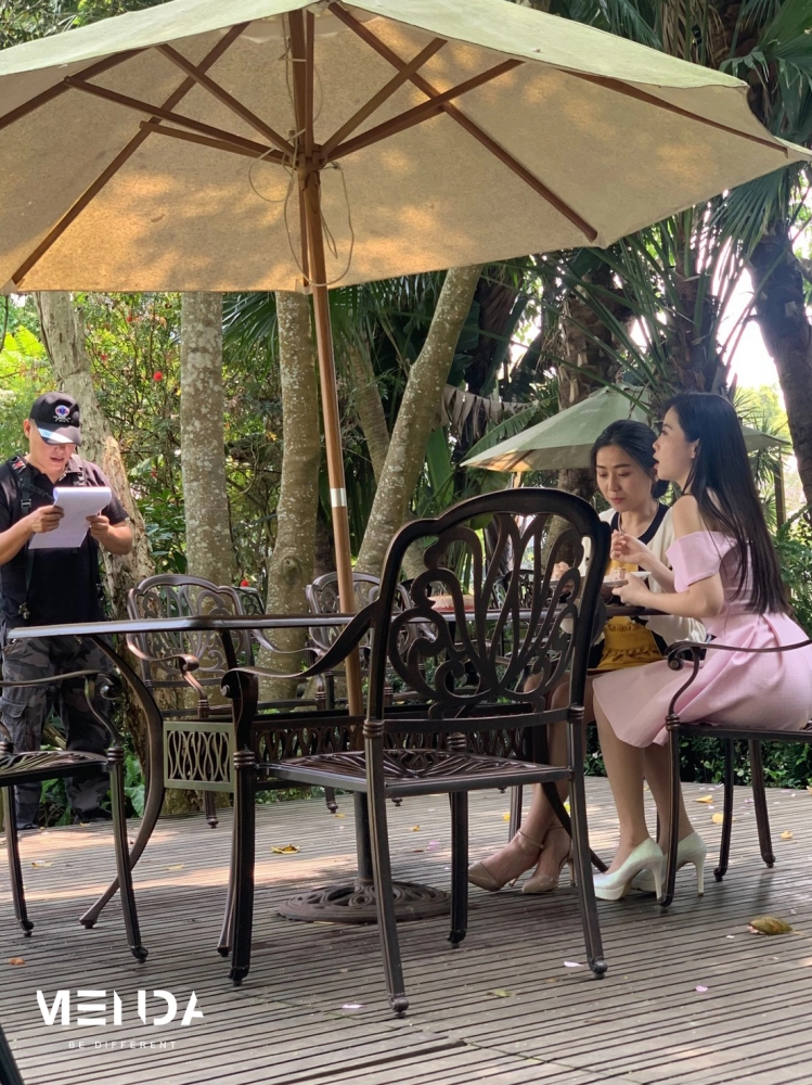 百納康健花萃霜CF拍攝