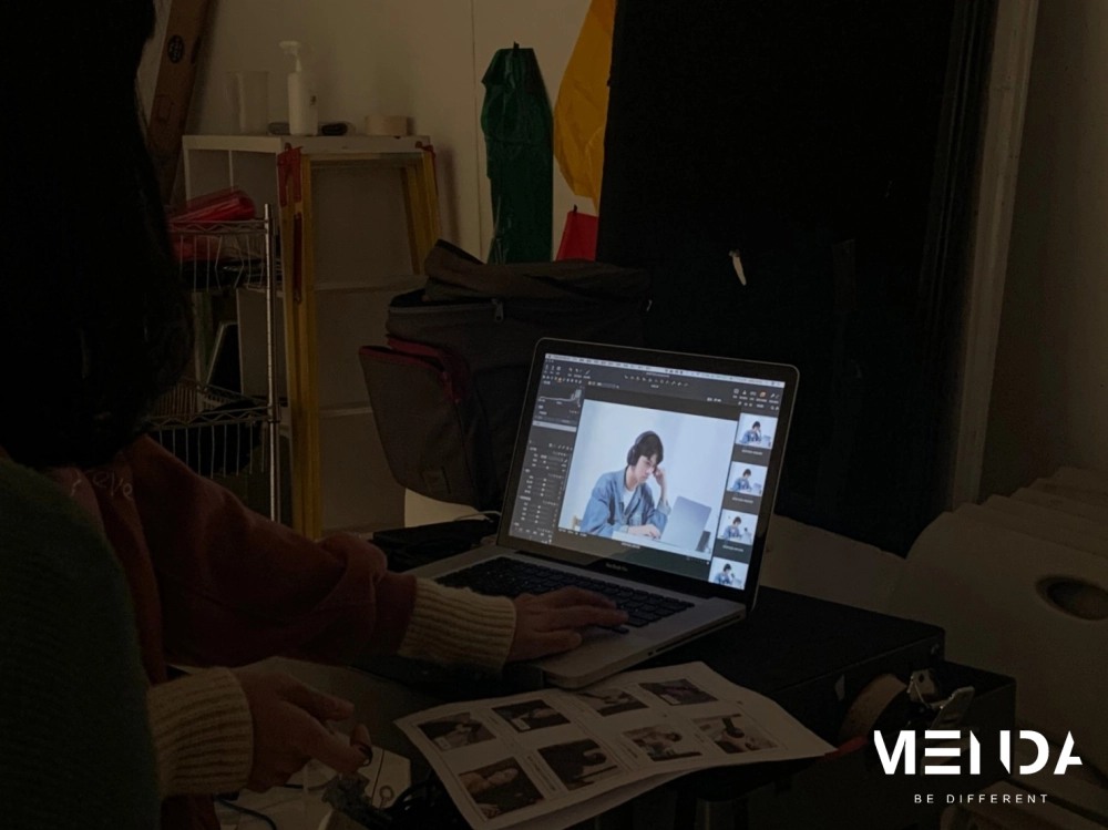 電競耳機平面拍攝