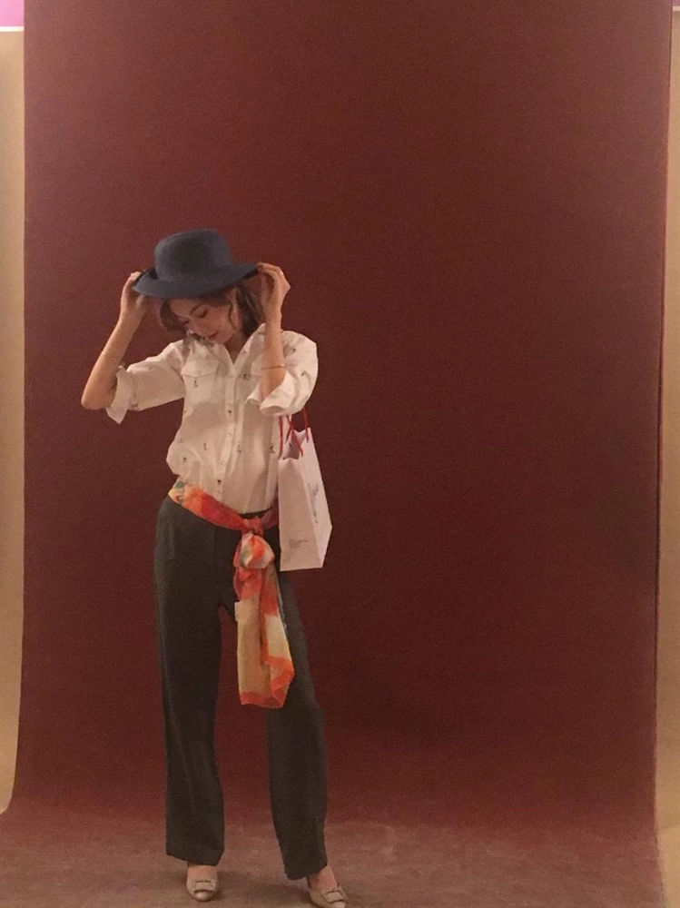 精品百貨購物節封面拍攝