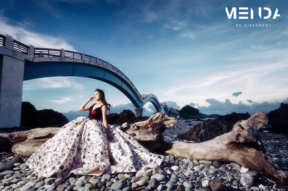 茱莉亞婚紗型錄拍攝成品